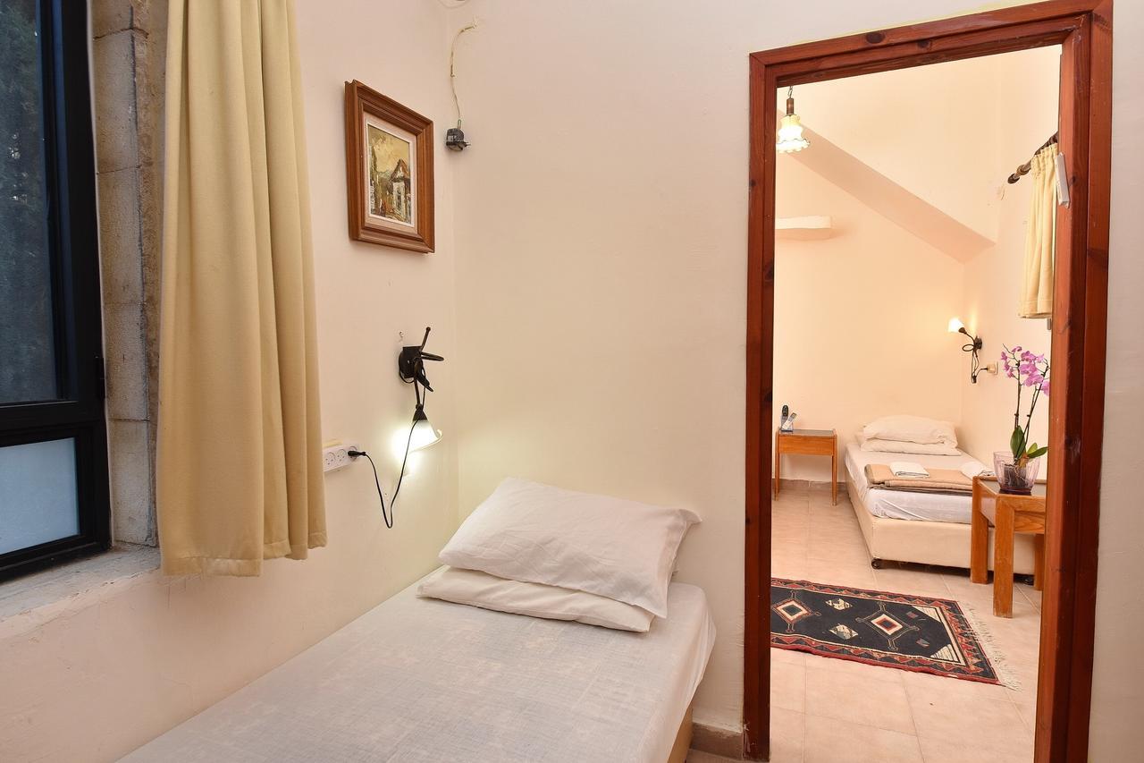 Carmel Hotel Сафед Екстериор снимка